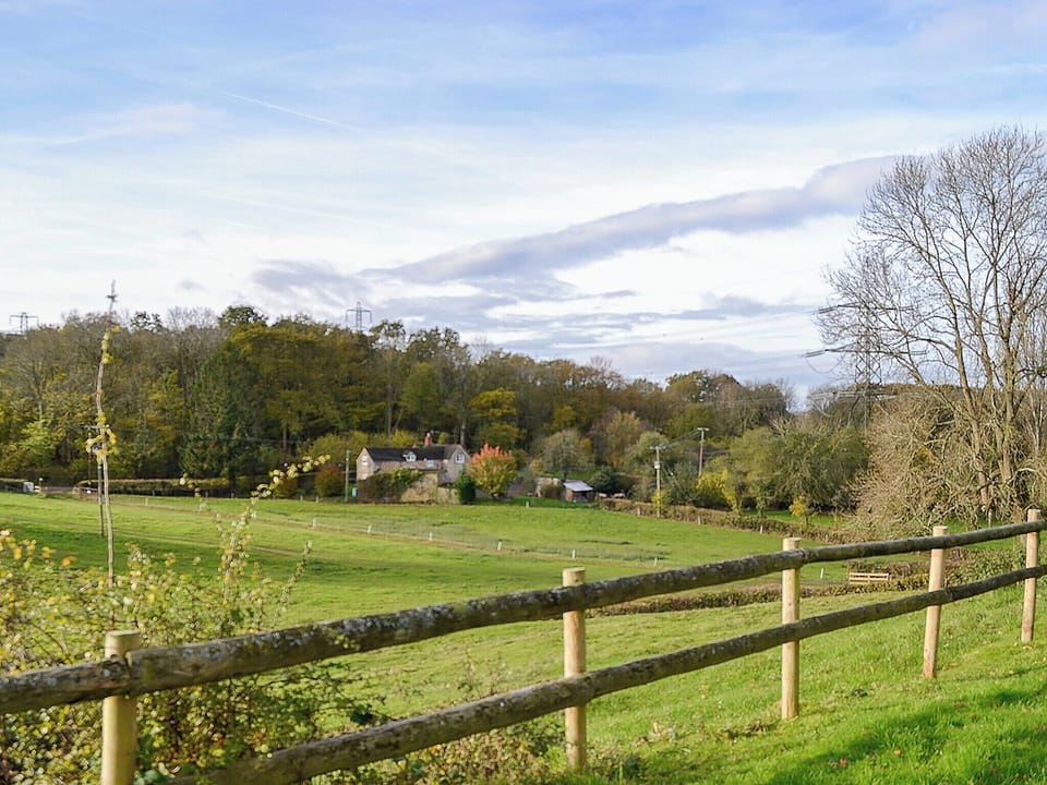 Wonderful far-reaching views over the surrounding countryside | Marshalls Farm, Kilcot, near Newent