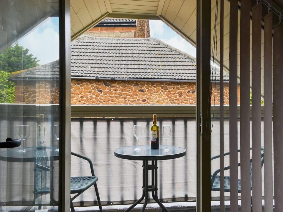 Balcony | The Hayloft - Chestney House & The Hayloft, Hunstanton