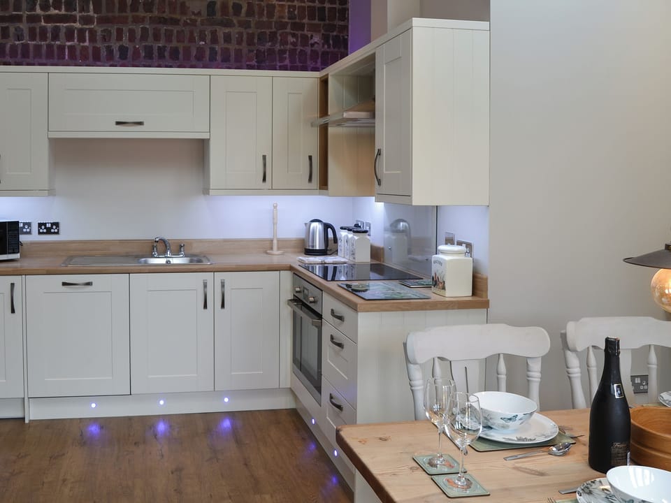 Kitchen with dining area | The Old Stables - Swafield Barns, Swafield, near North Walsham