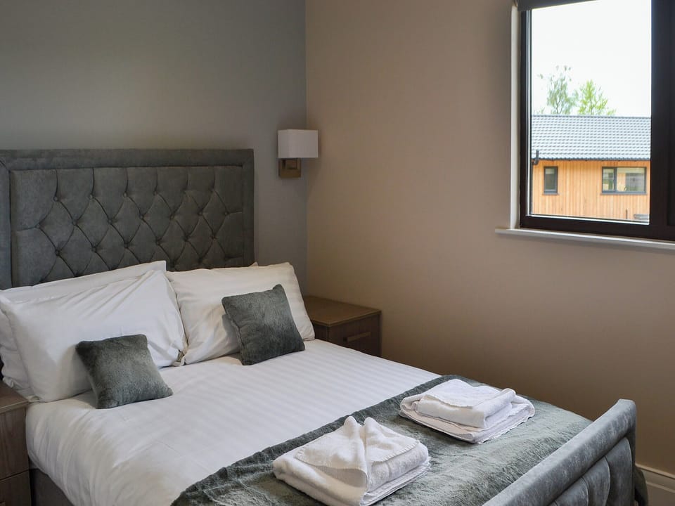 Double bedroom | Reiver&rsquo;s Rest - Otterburn Hall Lodges, Otterburn, near Bellingham