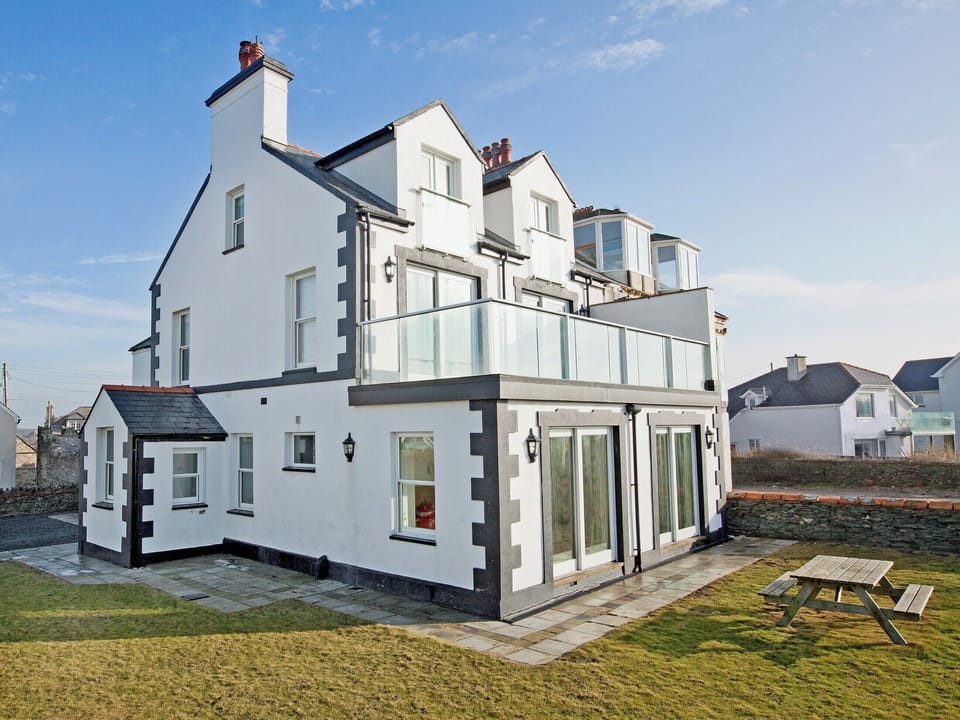 Exterior | Glan-y-Mor, Trearddur Bay, Anglesey