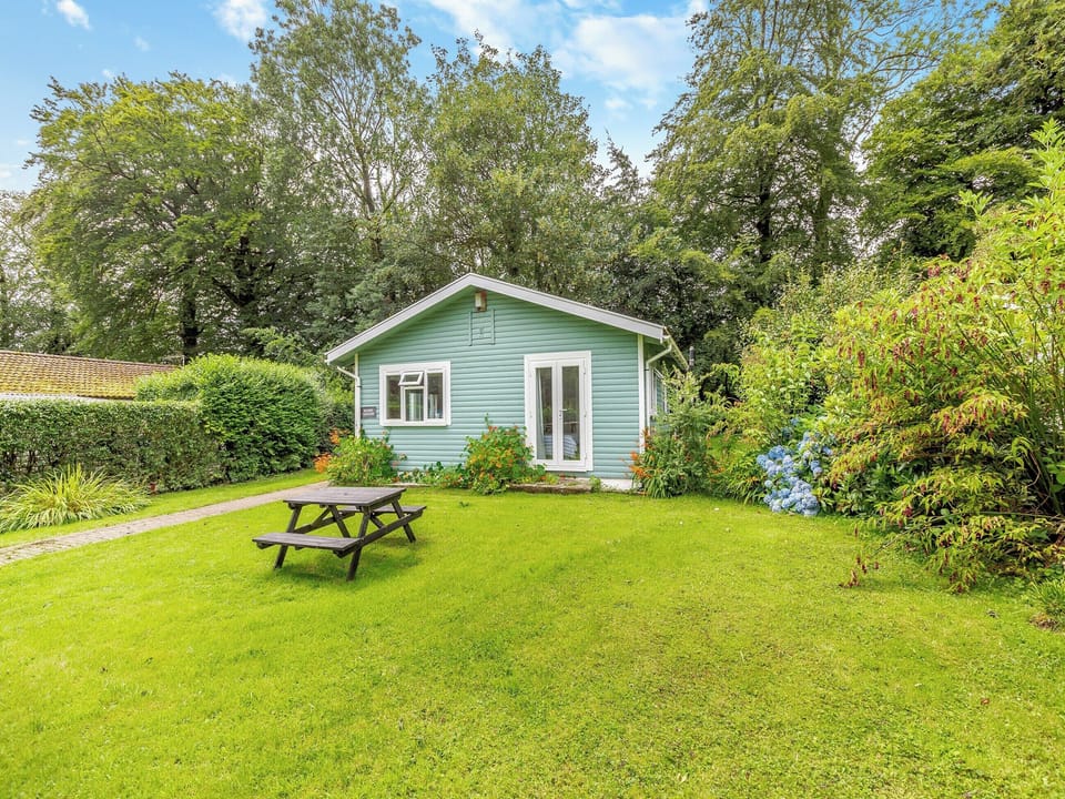 Garden | Honey Hanger - At Berridon Lodges, Bradworthy, near Holsworthy
