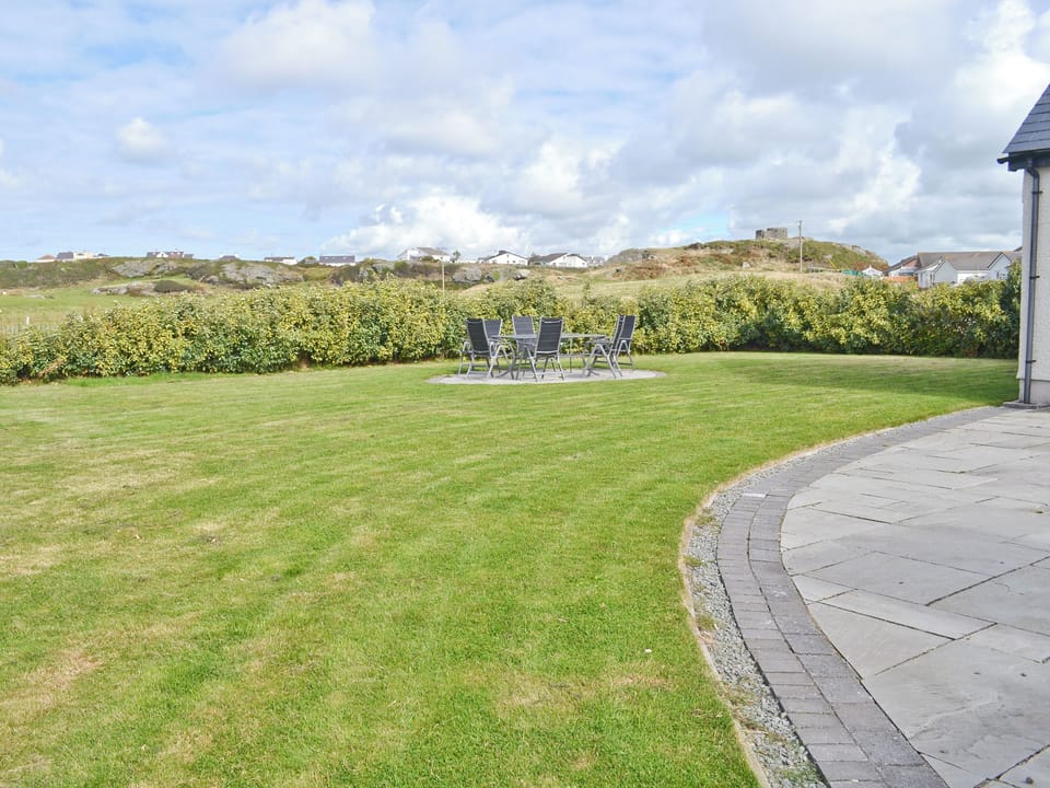 Garden | Gwelfor, Trearddur Bay, Anglesey