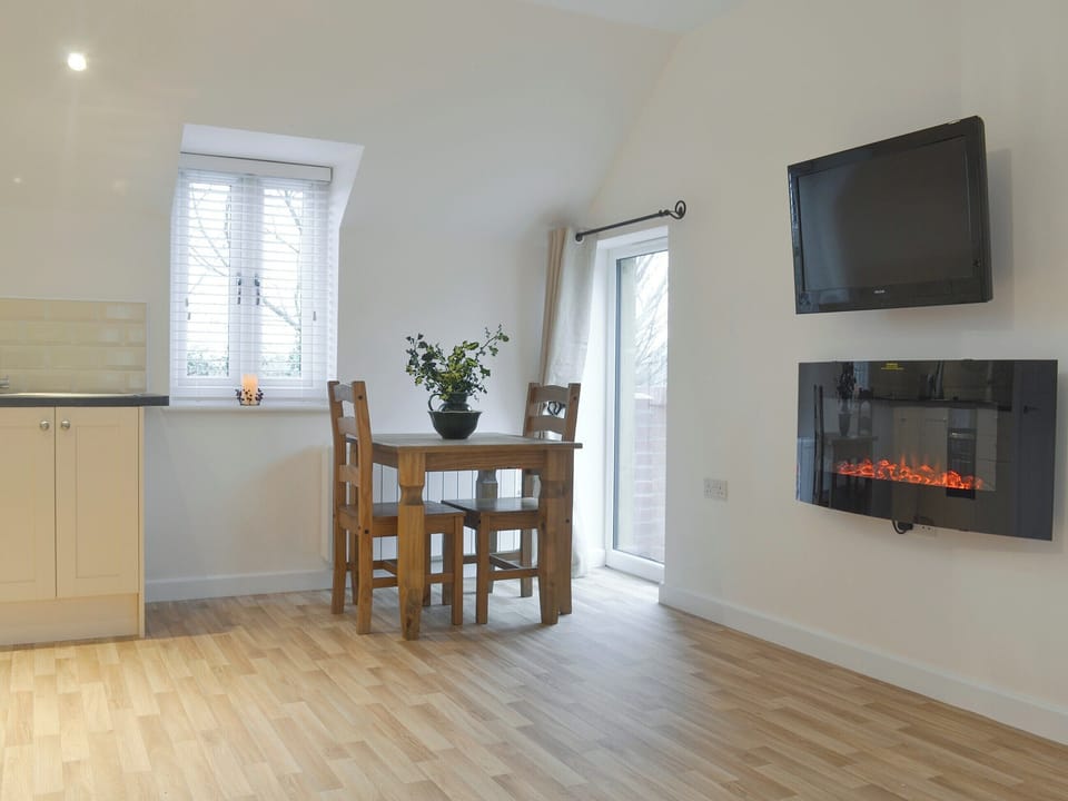Convenient dining area | Holly&rsquo;s Barn, East Brent, near Burnham-on-Sea