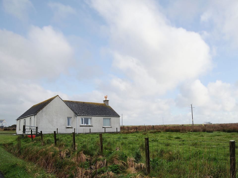 Detached single-storey Highland holiday cottage | John O&rsquo; Groats - Horseman&rsquo;s Cottage - Watermill Cottages, John O&rsquo; Groats