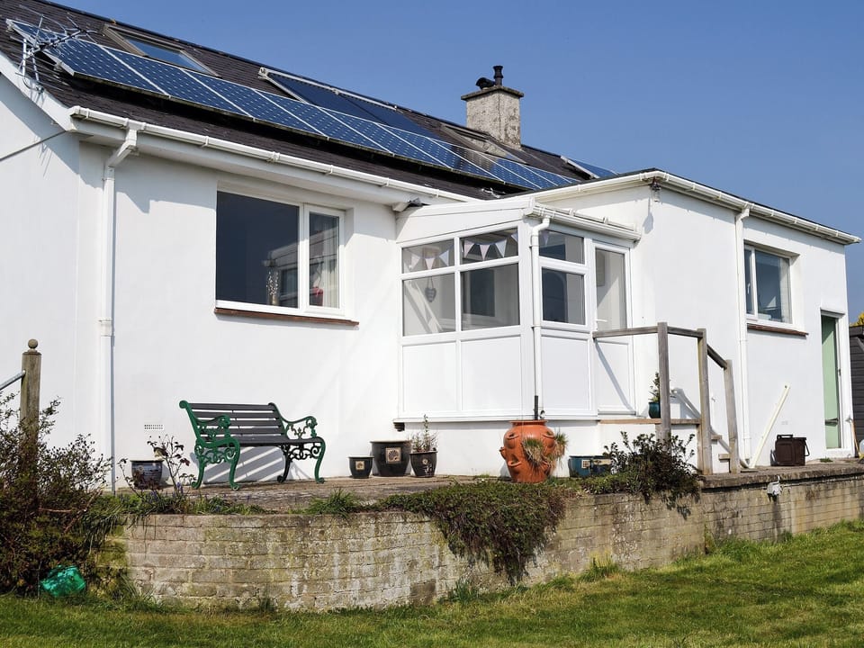 Exterior | Encil-Y-Mor, Criccieth, near Porthmadog