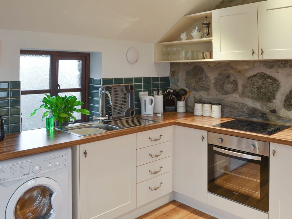 Well-equipped fitted kitchen | The Stables - Tyddyn Iolyn, near Criccieth