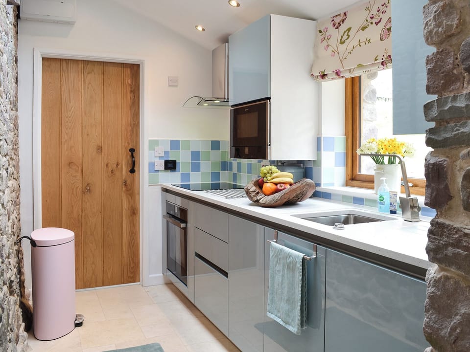 Kitchen | Bramble Cottage Mountain Retreat, Llanddeusant, near Llangadog