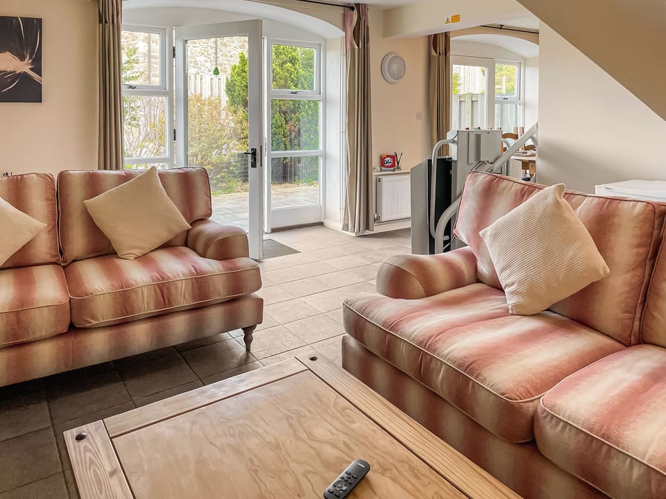 Living room | The Coach House - Peniarth Bach Farm, Betws-Yn-Rhos, Conwy