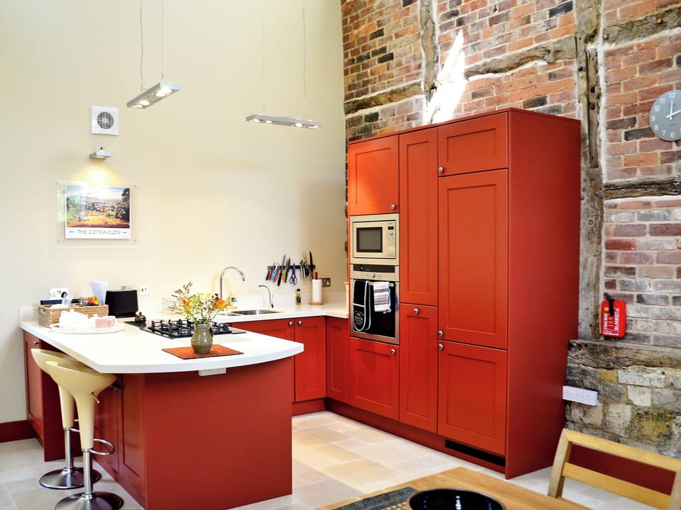 Kitchen/diner | The Barn Reborn, Winchcombe