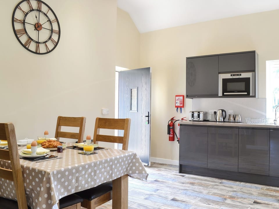 Kitchen/diner | Tawelfan - Hafan Dawel Cottages, Cilcennin, near Aberaeron