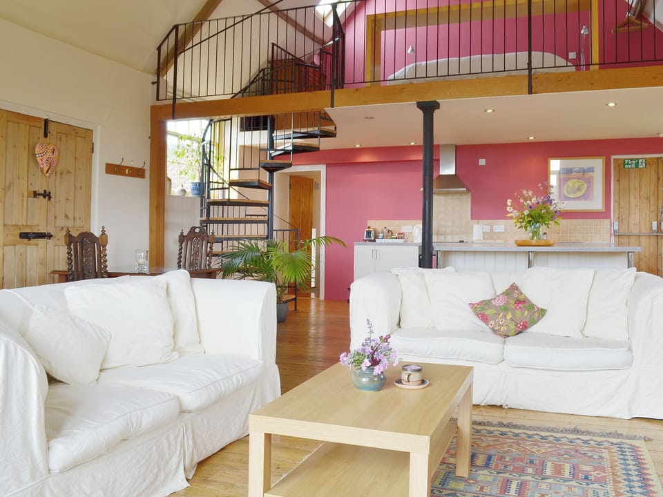 Comfortable sofas in the living area | Little Burcott Loft, Burcott, Wells