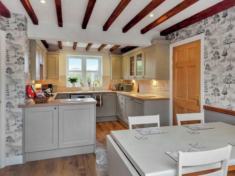 Utility room | Brompton Lodge, Potter Brompton, Scarborough