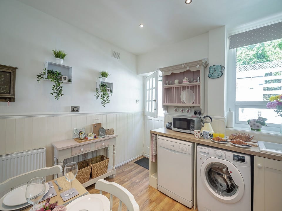 Kitchen/diner | Hyfrydle, Llandudno