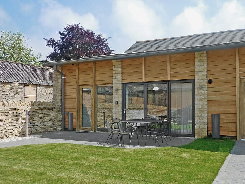 Exterior | The Hayloft and The Stalls - The Hayloft, Aynho, nr. Banbury