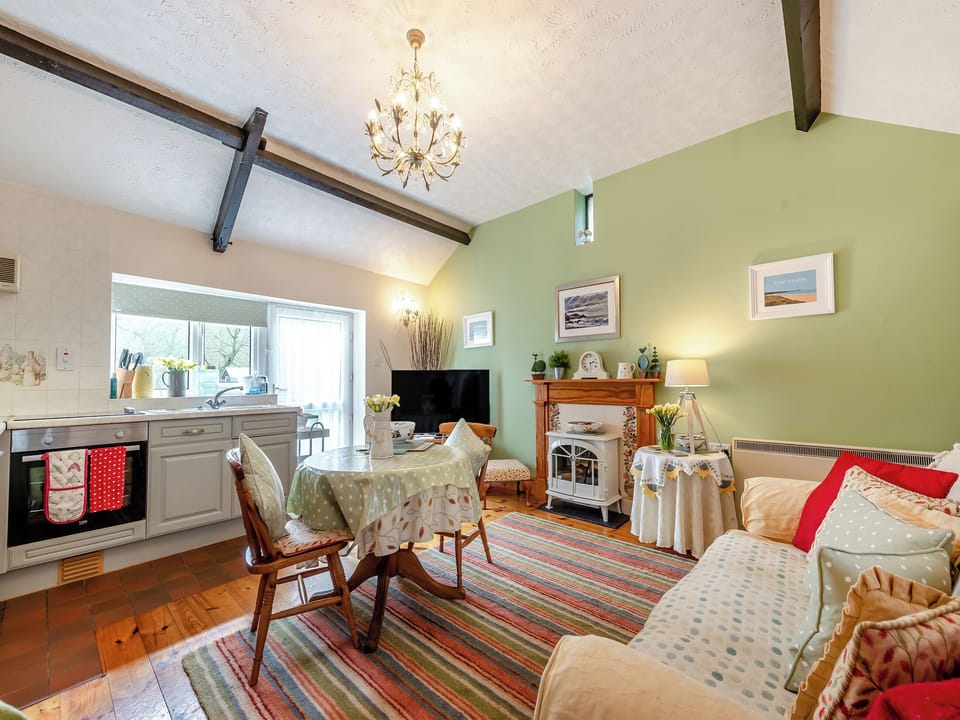 Living area | Ty Cae Mawr - Cefn Gorwydd Cottages, Gowerton, Gower