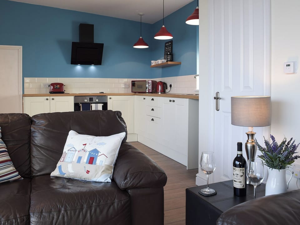 Open plan living space | View at the Peak, Goodwick, near Fishguard