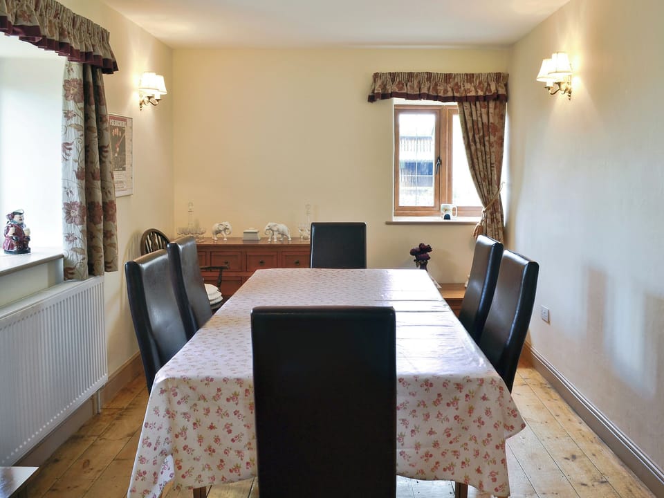 Dining room | Two Bridge Cottage, Bridge, nr. Chard