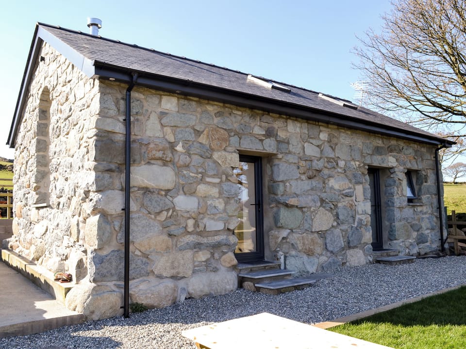 Exterior | The Granary - Tyddyn Iolyn, near Criccieth