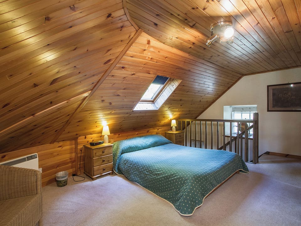 Double bedroom | Tinkerbell, Glenprosen, by Kirriemuir