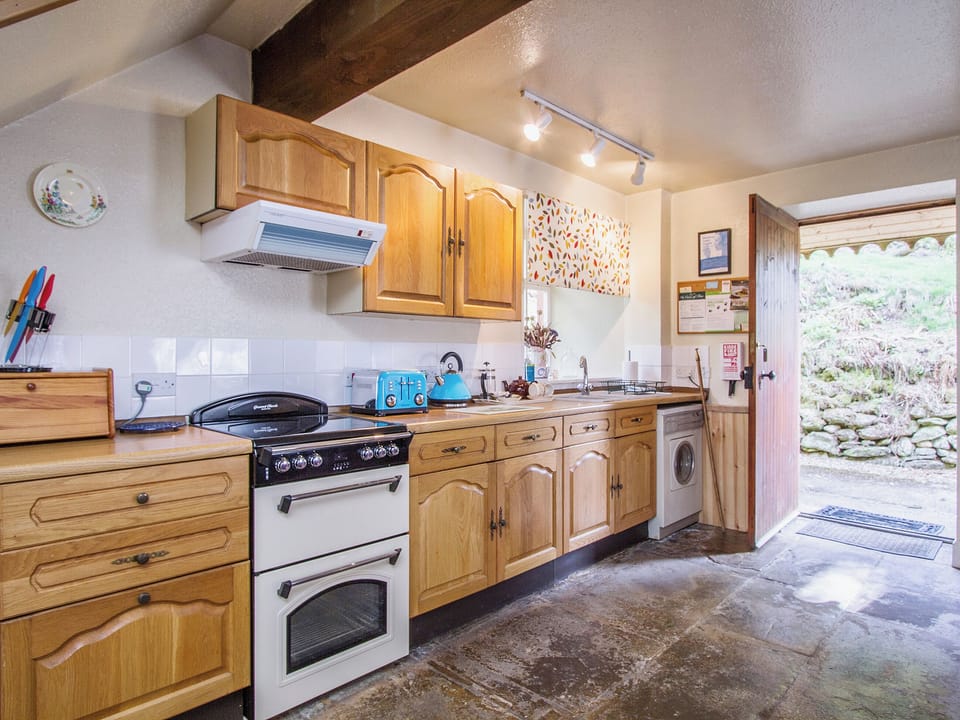 Open plan living/dining room/kitchen | Tinkerbell, Glenprosen, by Kirriemuir