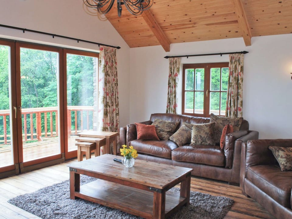 Living room | Ffynnonmeredydd Cottages - The Farmhouse, Mydroilyn, nr. Aberaeron