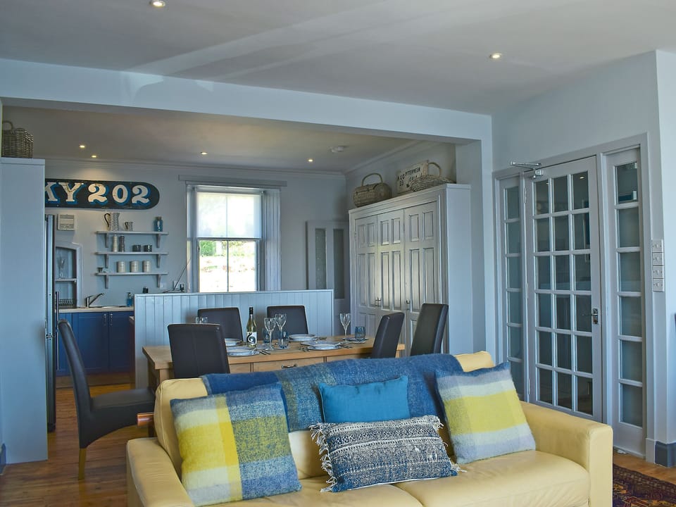 Tastefully furnished open plan living/dining/kitchen area | St Andrews, Pittenweem, near Anstruther