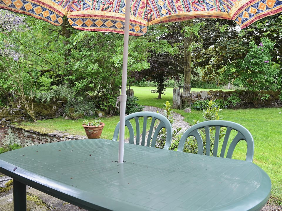 Sitting-out-area | The Garden House, Atlow, nr. Carsington