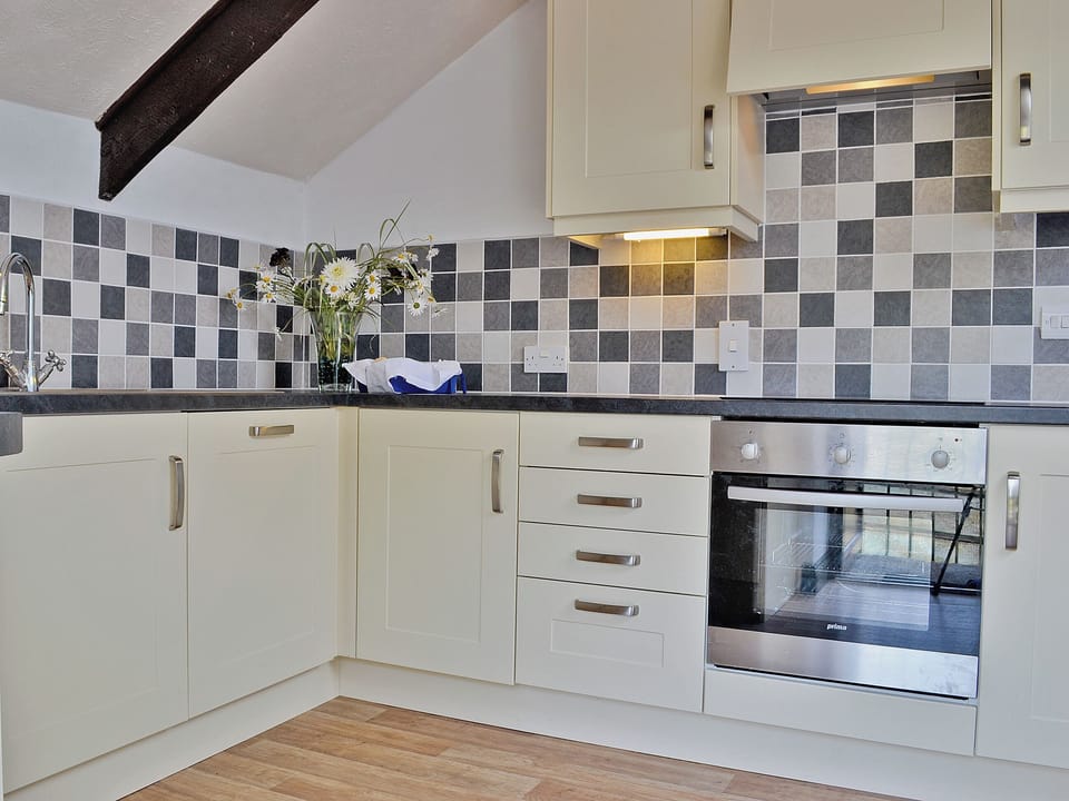Kitchen/diner | The Granary, Egloskerry, nr. Launceston