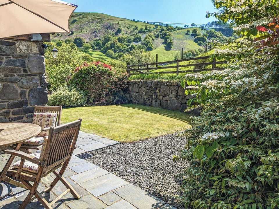 Garden | Yr Efail, Near Dolgellau