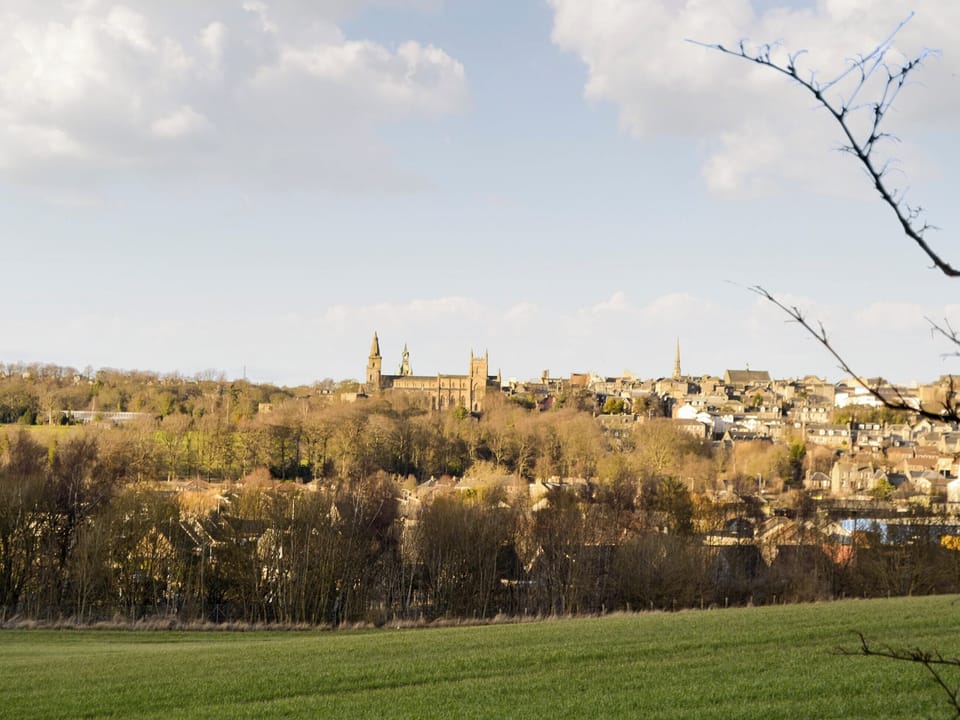 Splendid view over Dunfirmline