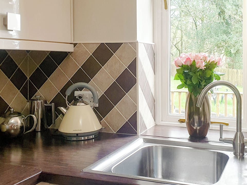 Kitchen | Beudy Bach - Bwlch Y Person Barns, Dihewyd, near Aberaeron