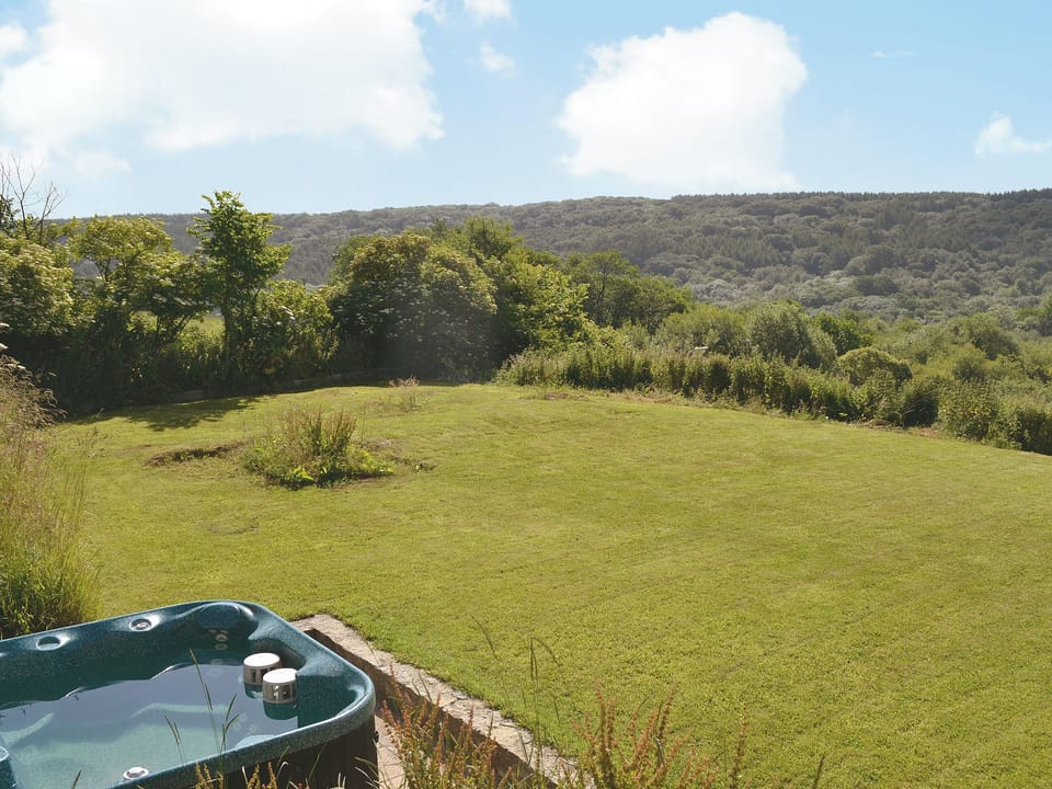 Hot tub | Stockham Lodge, Colyton