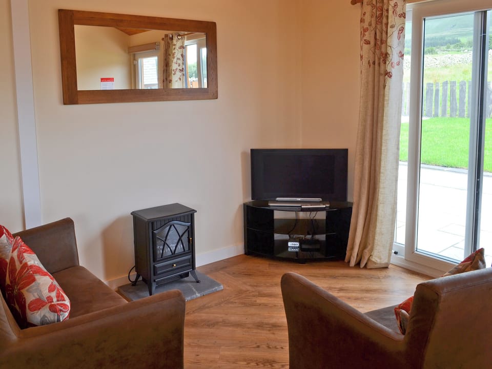 Lounge area with TV | Y Gorlan - Beudy Newydd and Y Gorlan, Llanllechid, near Bangor
