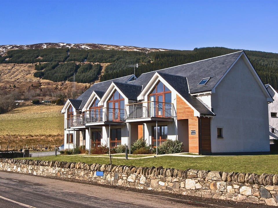 Nestled on the banks of Loch Tay | The Quaich, Fearnan, by Aberfeldy