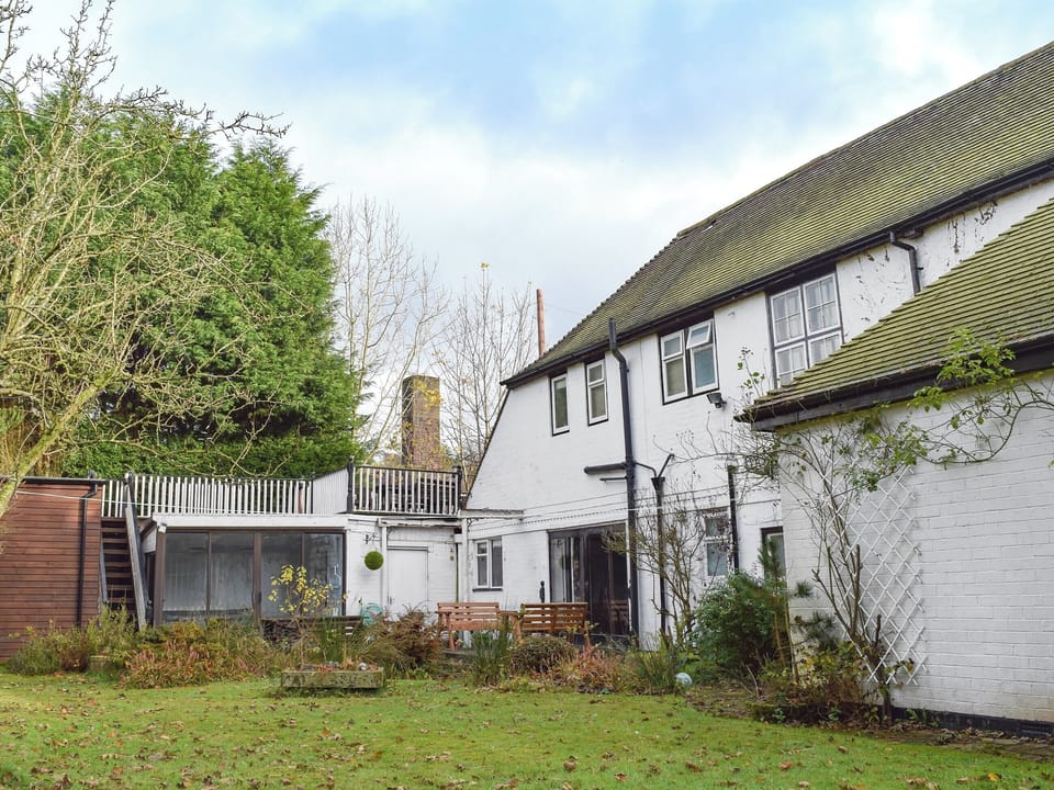 Delightful garden and grounds | Springfields, Leek