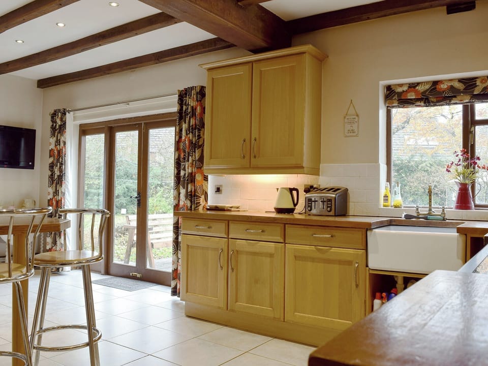 Well presented farmhouse style kitchen | Springfields, Leek
