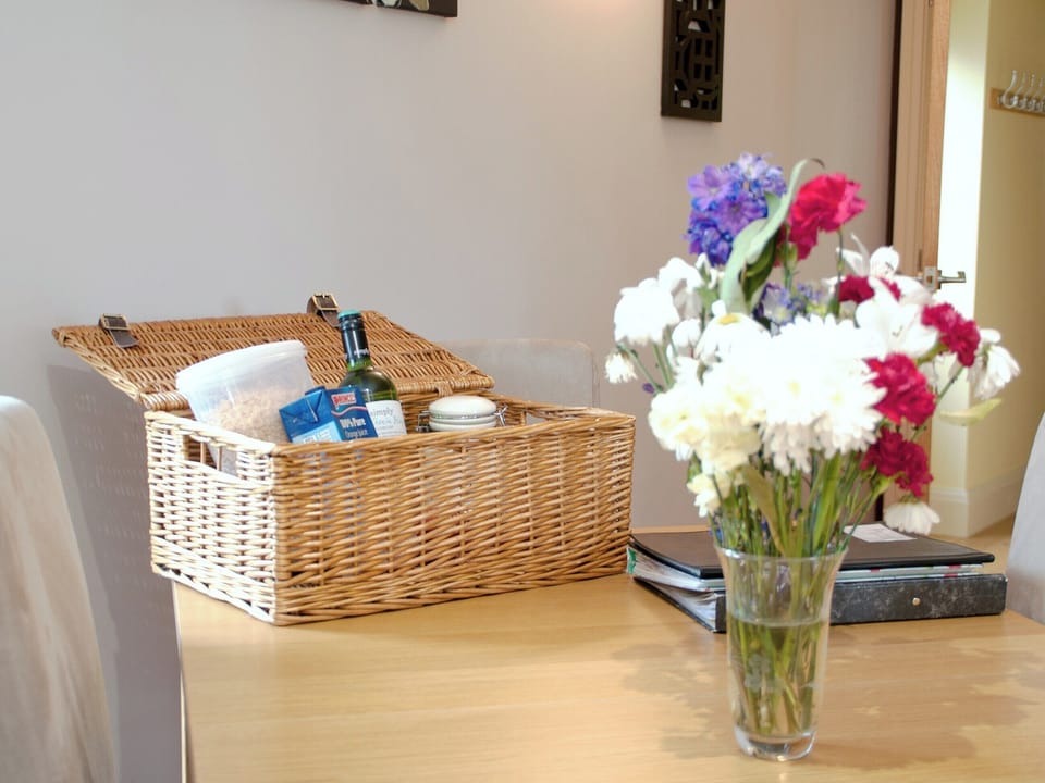 Open plan living/dining room/kitchen | Woldsend Holiday Cottages: Granary Cottage, Rillington