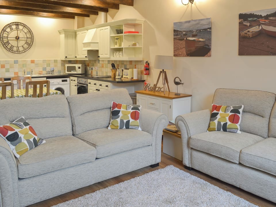 Living room through to the kitchen/diner | Rook - Newhouse Barton, Ipplepen, near Totnes