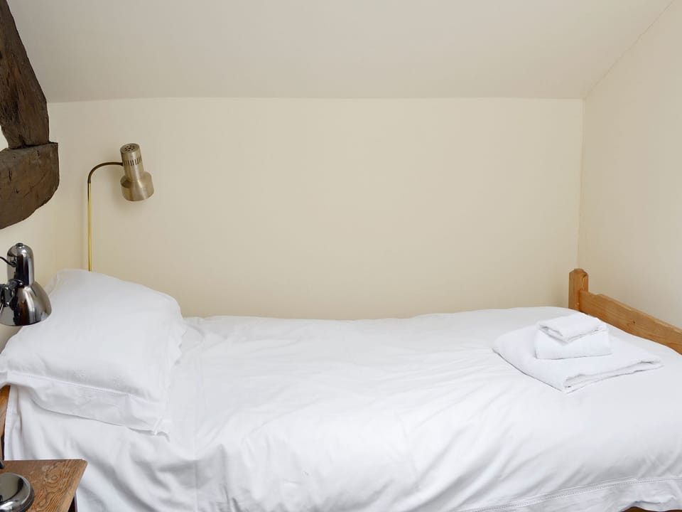 Peaceful single bedroom | The Coach House, Bootle, near Millom