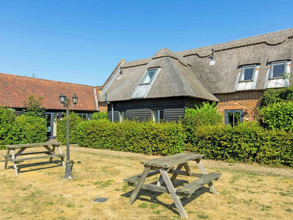 Exterior | Chive - Grove Farm Barns, Catfield