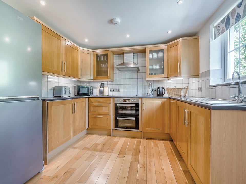 Kitchen | Number Two - Home Park Cottages, Helstone, Camelford