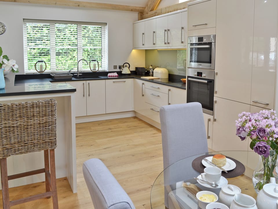 Open plan living/dining room/kitchen | Prideaux Farm Cottages - The Wagon House, St Blazey, nr. Par