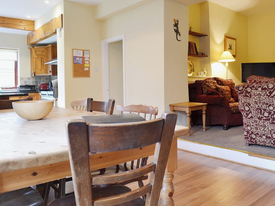 Open plan living/dining room/kitchen | Helm View, Windermere