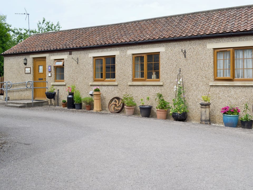 Lovely single storey holiday home | Swallowtail Cottage - Studley House Farm Cottages, Ebberston, near Scarborough