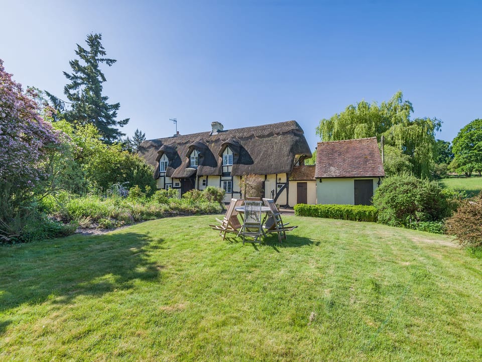 Exterior | Glebe Cottage, Callow End, Worcester