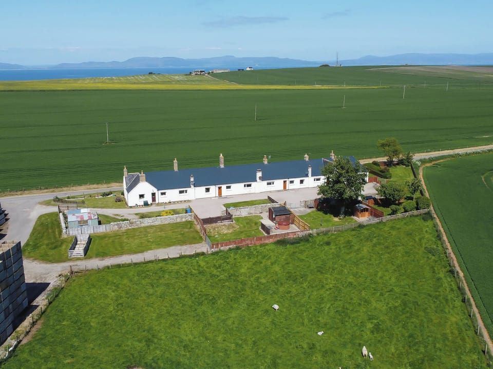Aerial photo showing proximity to the coast | Sheaf Dale, Portmahomack, near Tain