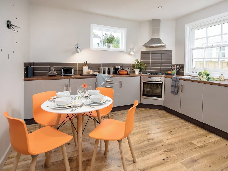 Spacious, well equipped kitchen/ dining room | Willow - Gatehouses of Fleet, Gatehouse of Fleet