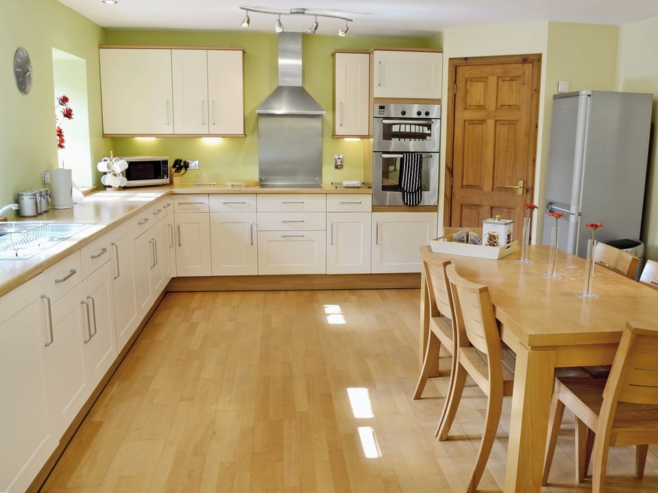Kitchen/diner | The Old Sunday School, Buittle, Castle Douglas.