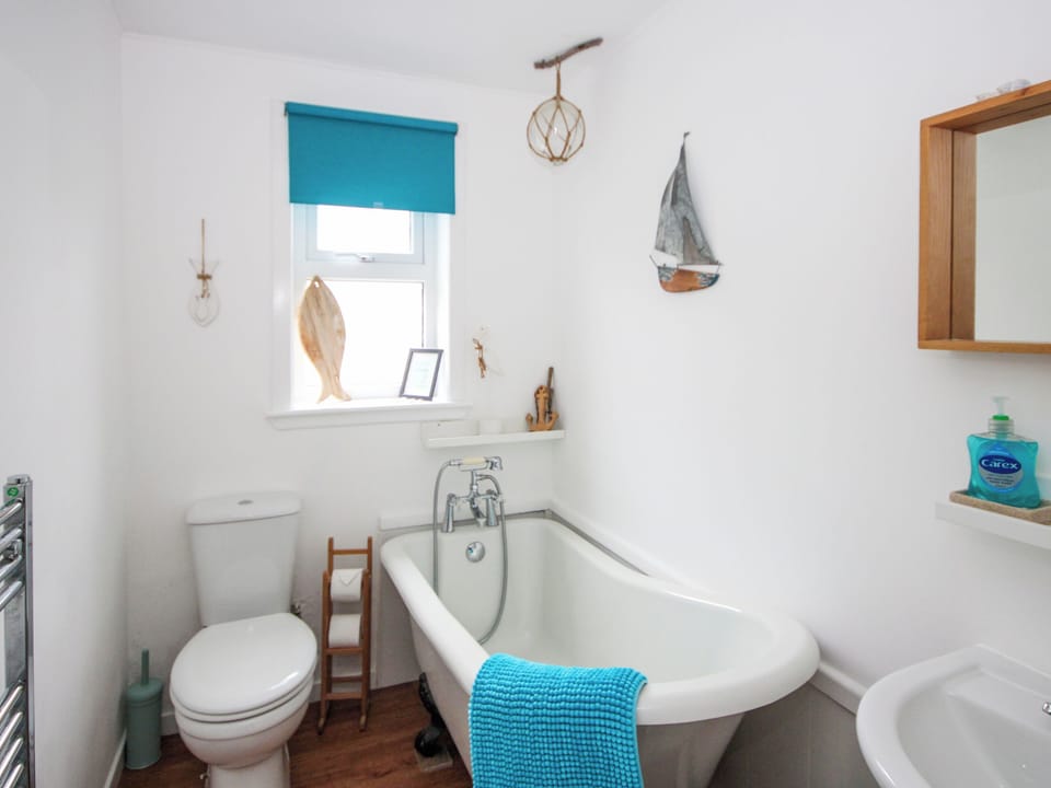 Bathroom | Mackenzie Cottage, Poolewe, near Gairloch